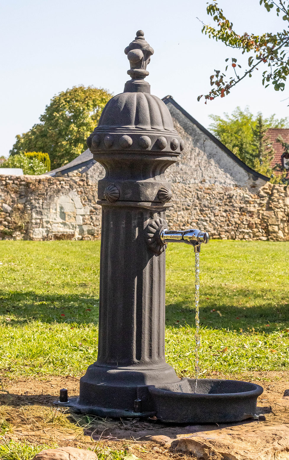 Fontaine a eau chappele roche foulque 19 septembre 2025 9