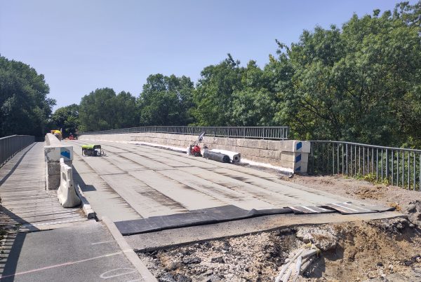 Travaux pont de Villevêque